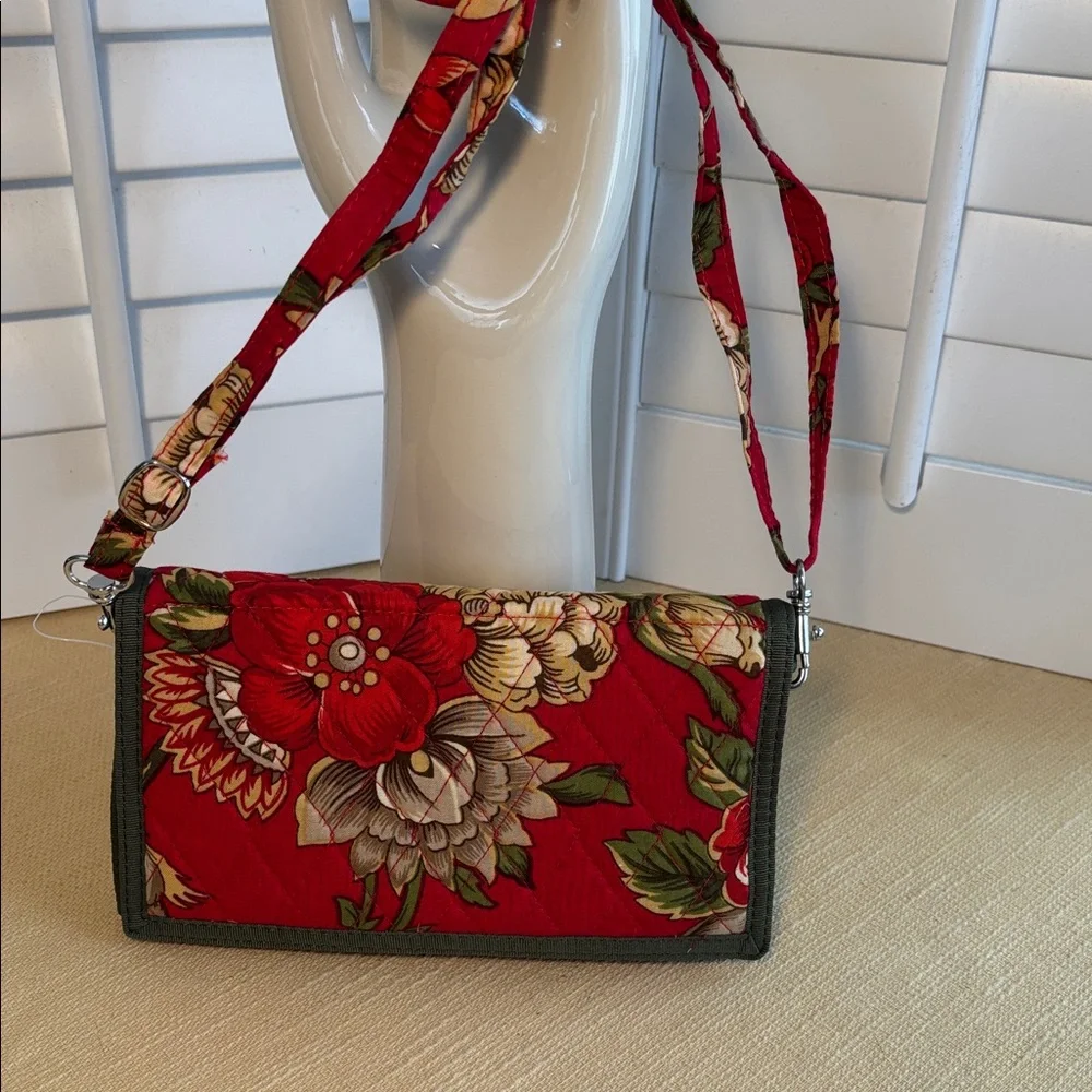 April Cornell Quilted Baroque Floral Fabric Crossbody Wallet Removable Strap NEW